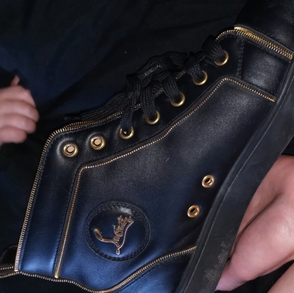 Shoes - Picture 3 of 3